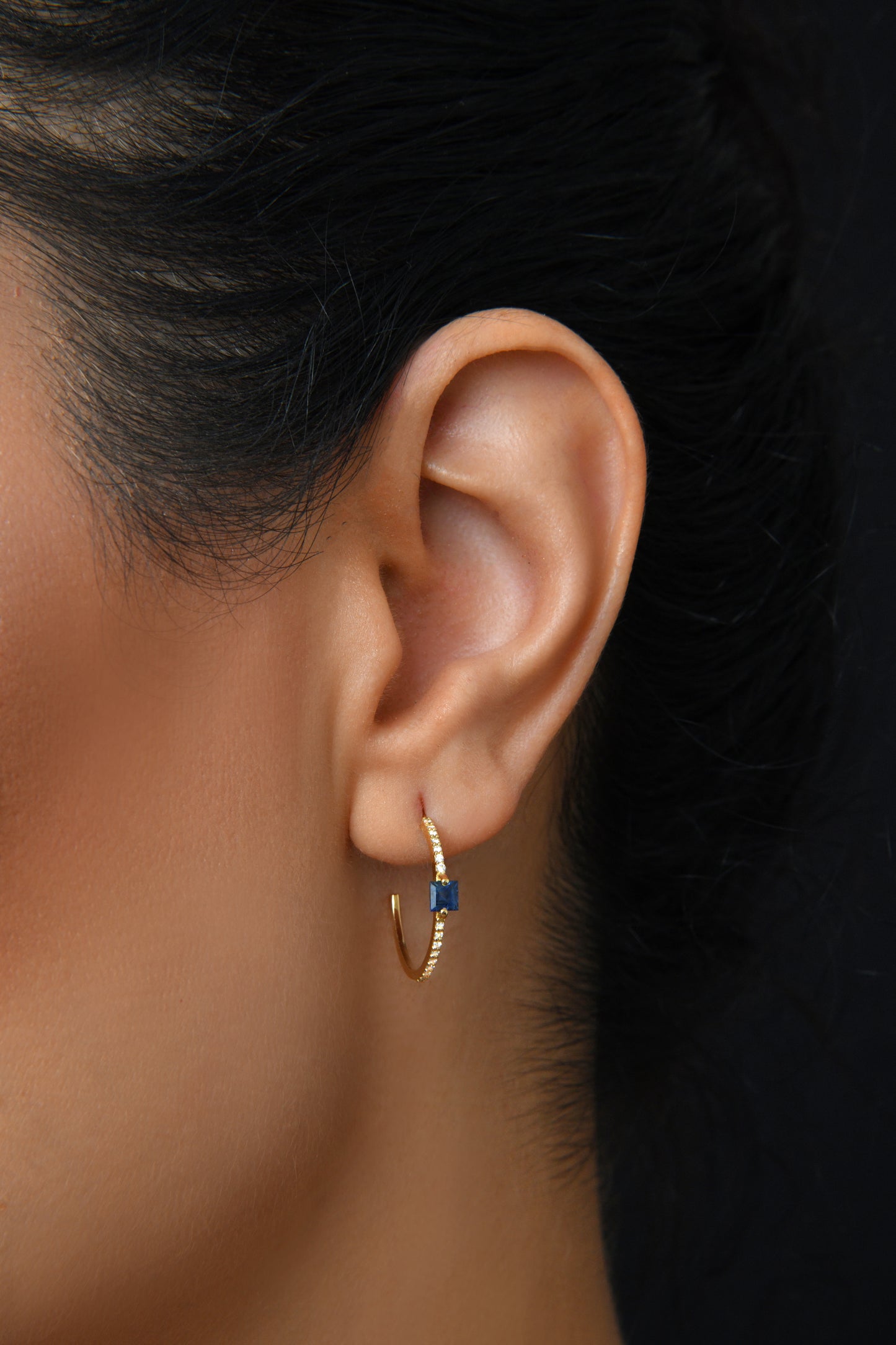 Earring 18k yellow gold with diamond